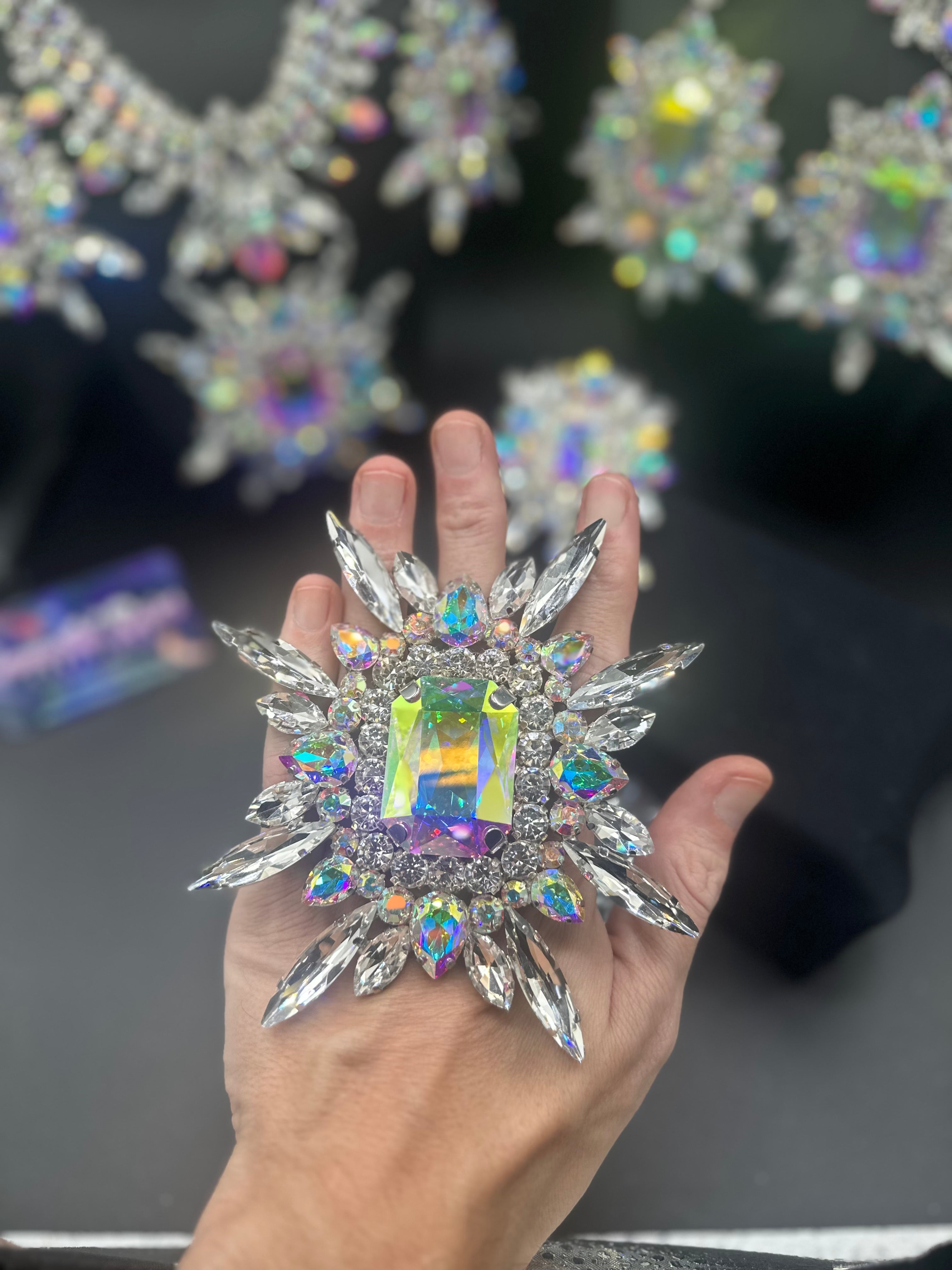 BURSTING BRIGHT a Momma Rains design