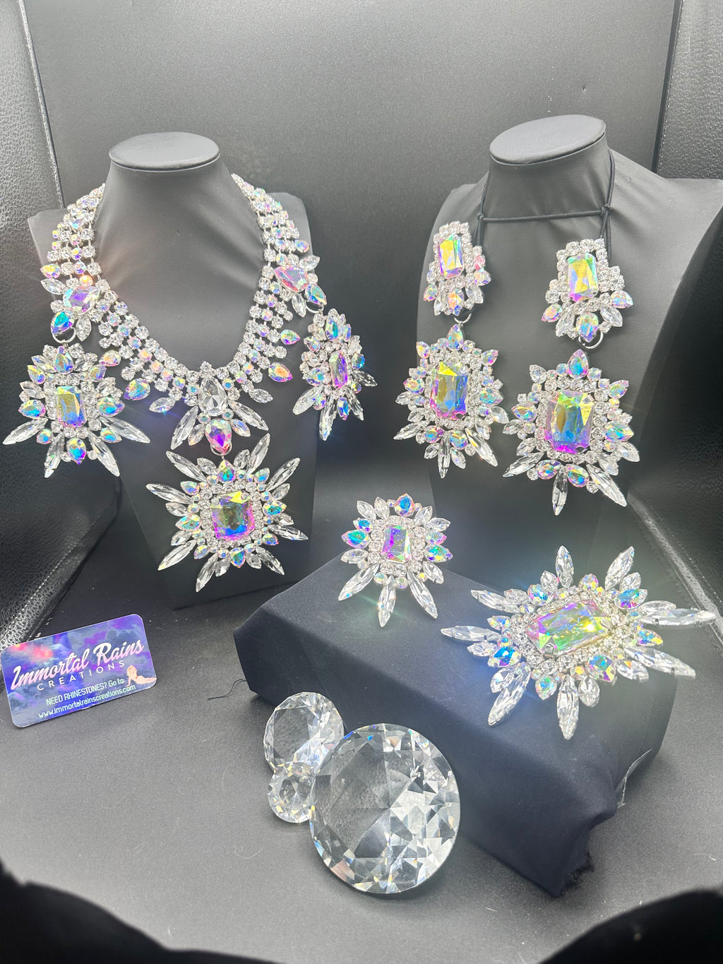 BURSTING BRIGHT a Momma Rains design