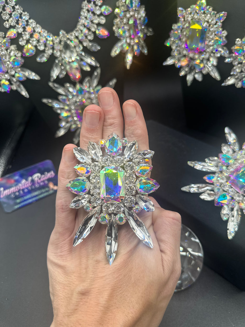 BURSTING BRIGHT a Momma Rains design